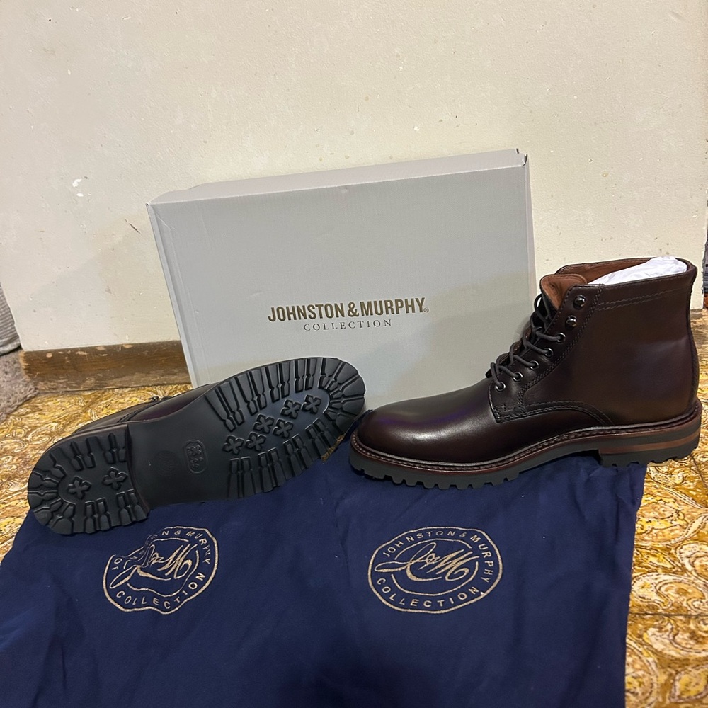 Johnston & Murphy Men's Brown Leather Boots